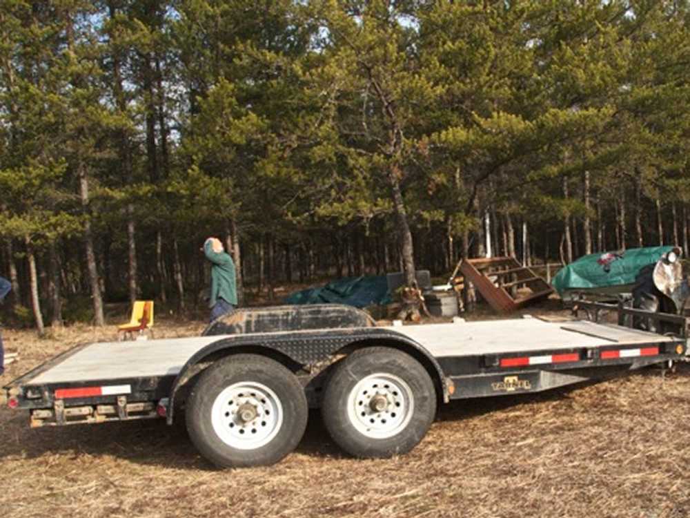 Naturist Legacy History: Gallery 04/08...Moving our cottage to the new park
