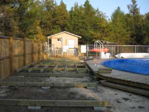 Naturist Legacy History: Gallery 35/05...Work begins on the new sun deck