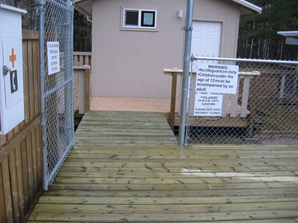 Naturist Legacy History: Gallery 36/02...Sun deck joined to existing decks