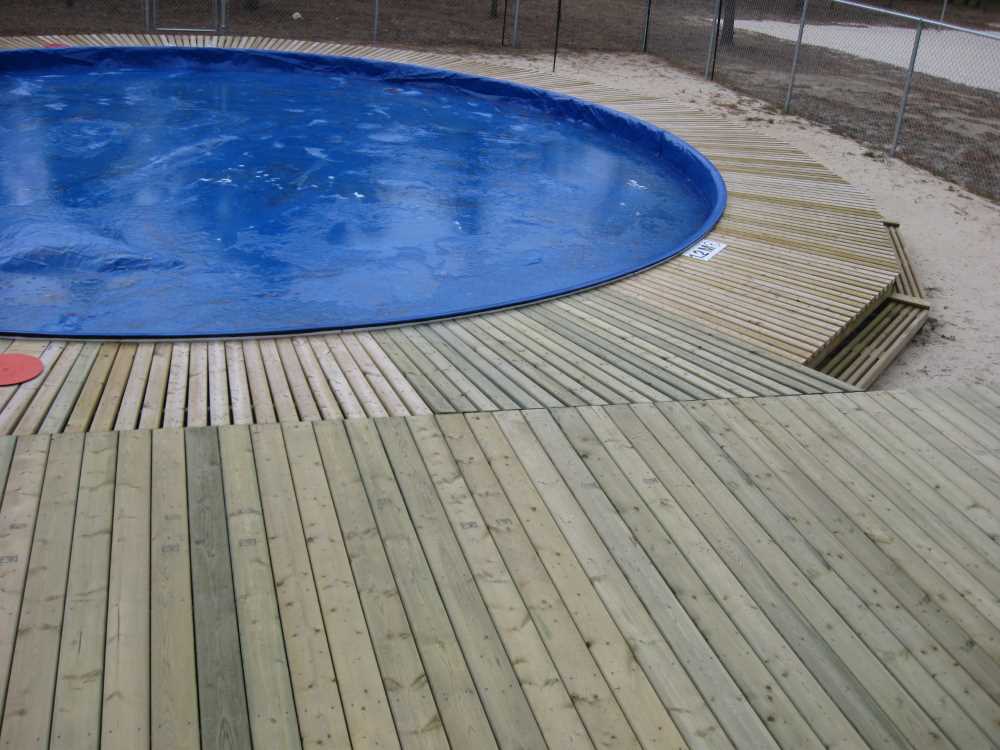 Naturist Legacy History: Gallery 36/14...Sun deck joined to existing decks