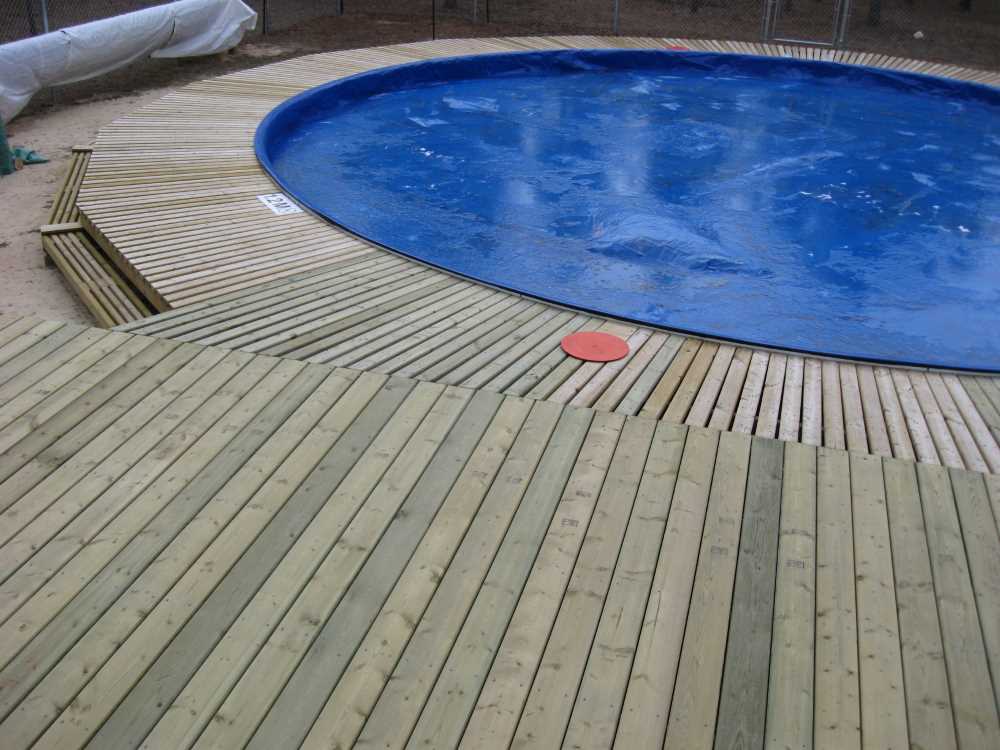 Naturist Legacy History: Gallery 36/15...Sun deck joined to existing decks